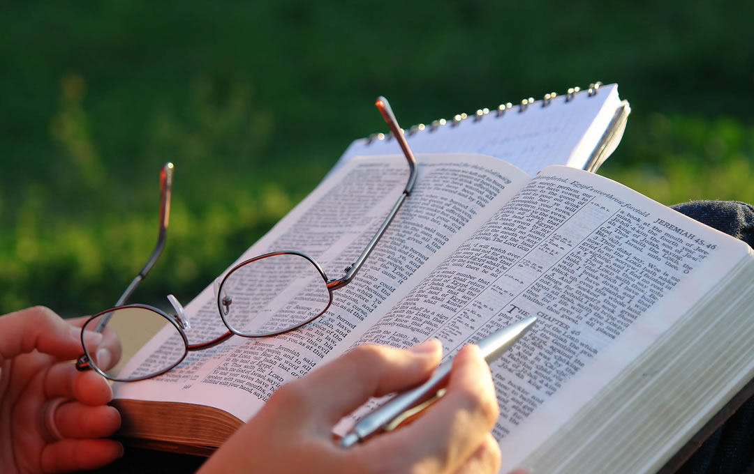 theology-banner1 theology-banner1